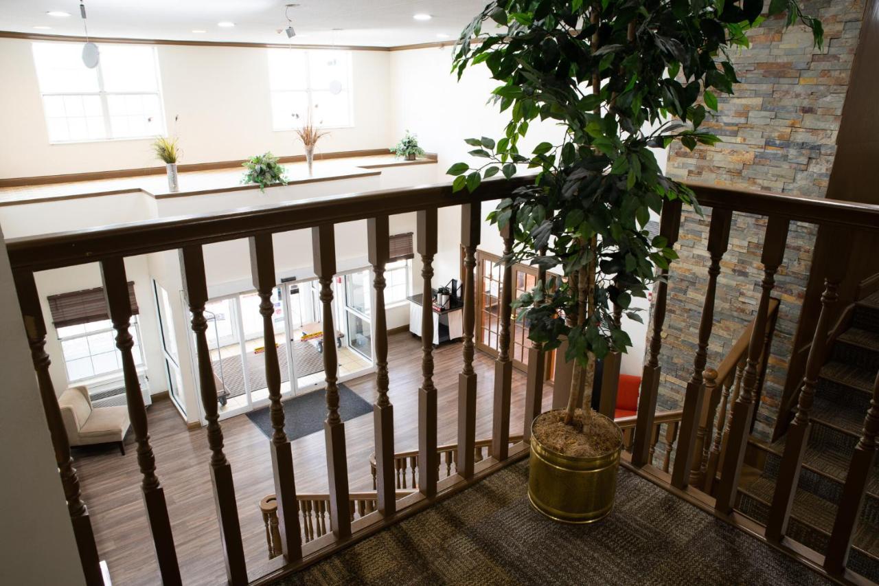 Blisspoint Inn & Suites Marion Buitenkant foto